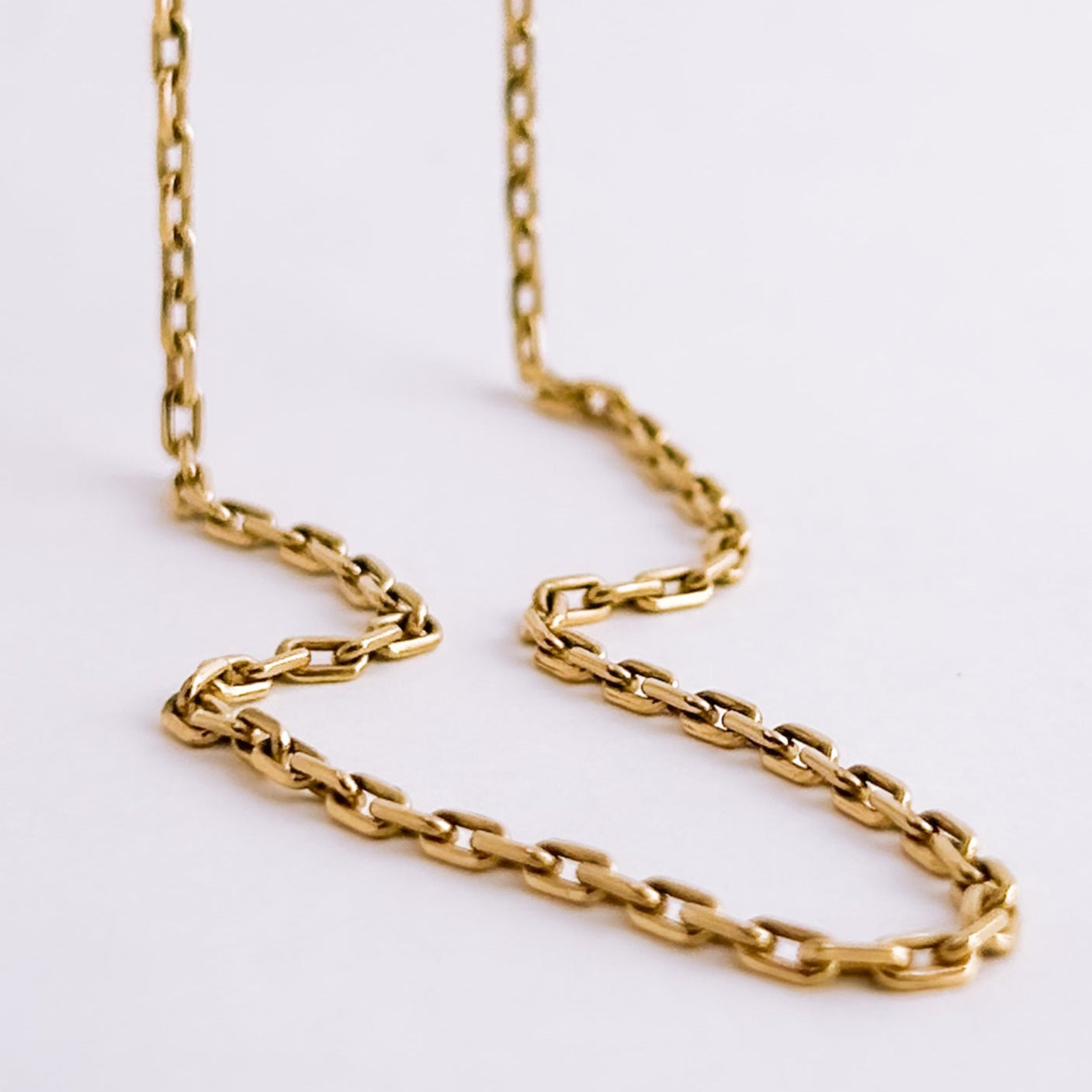 Cadena Prisma 2.5 mm Oro18k - Hombre