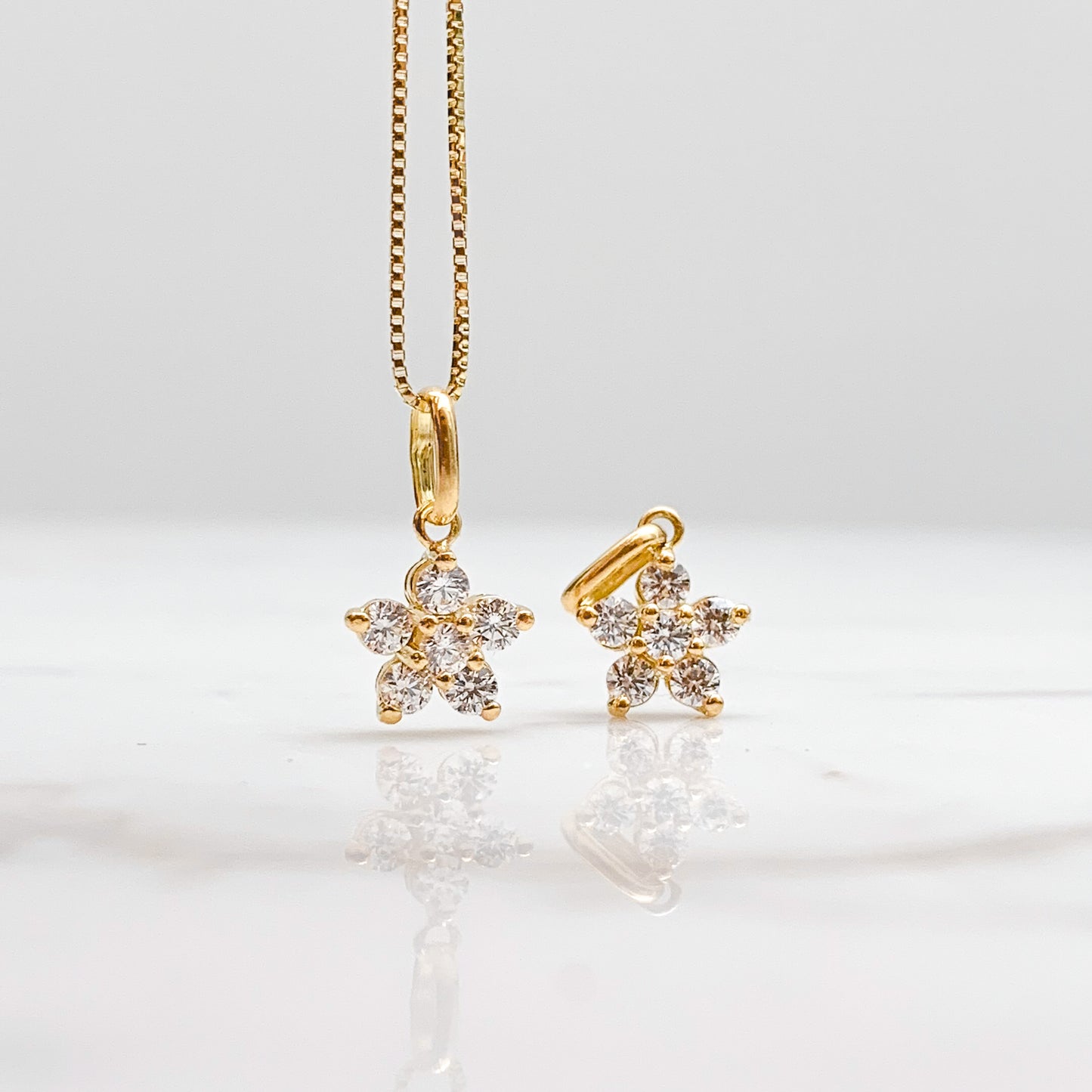Dije Roseta en ORO18k