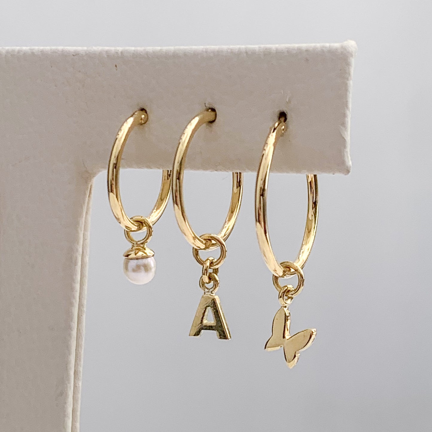Charm de perla para argolla en Oro 18k