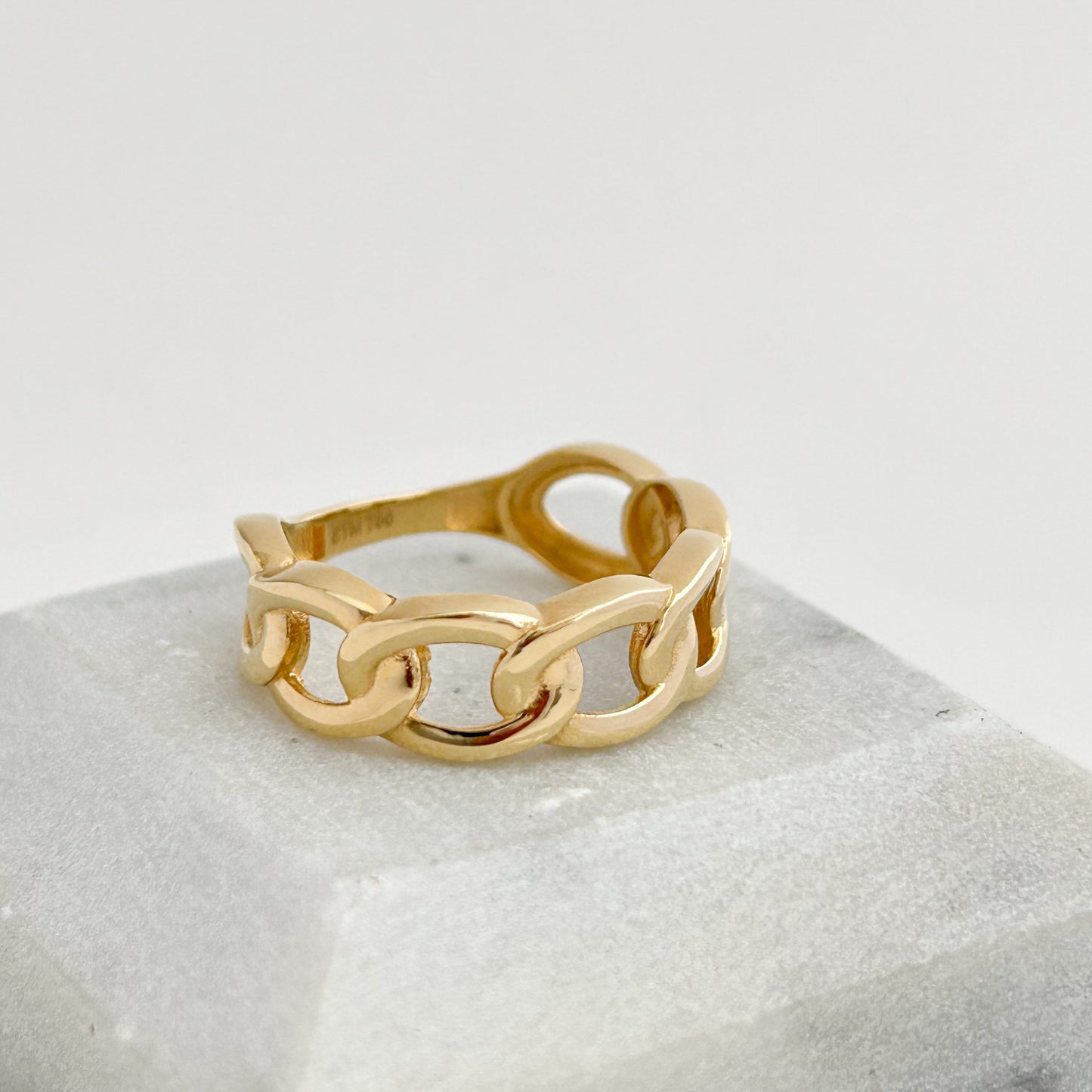 Anillo Big Barbada Oro18k