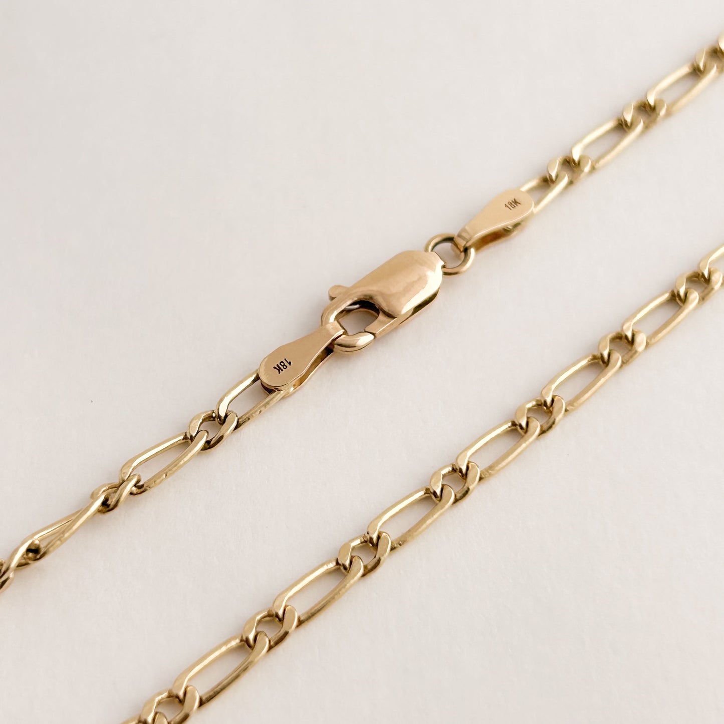 Cadena Cartier 3 mm 60 cm para hombre oro 18k