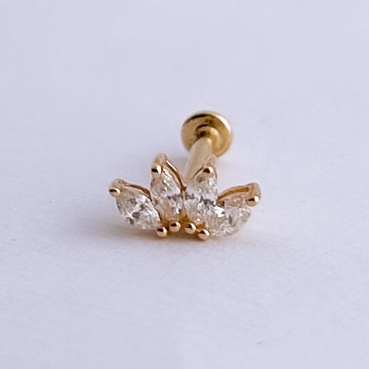 Piercing flor de loto en Oro18k con diamantes naturales