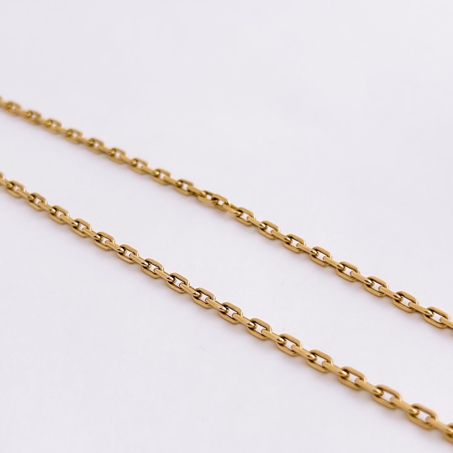 Cadena Prisma 2.5 mm Oro18k - Hombre