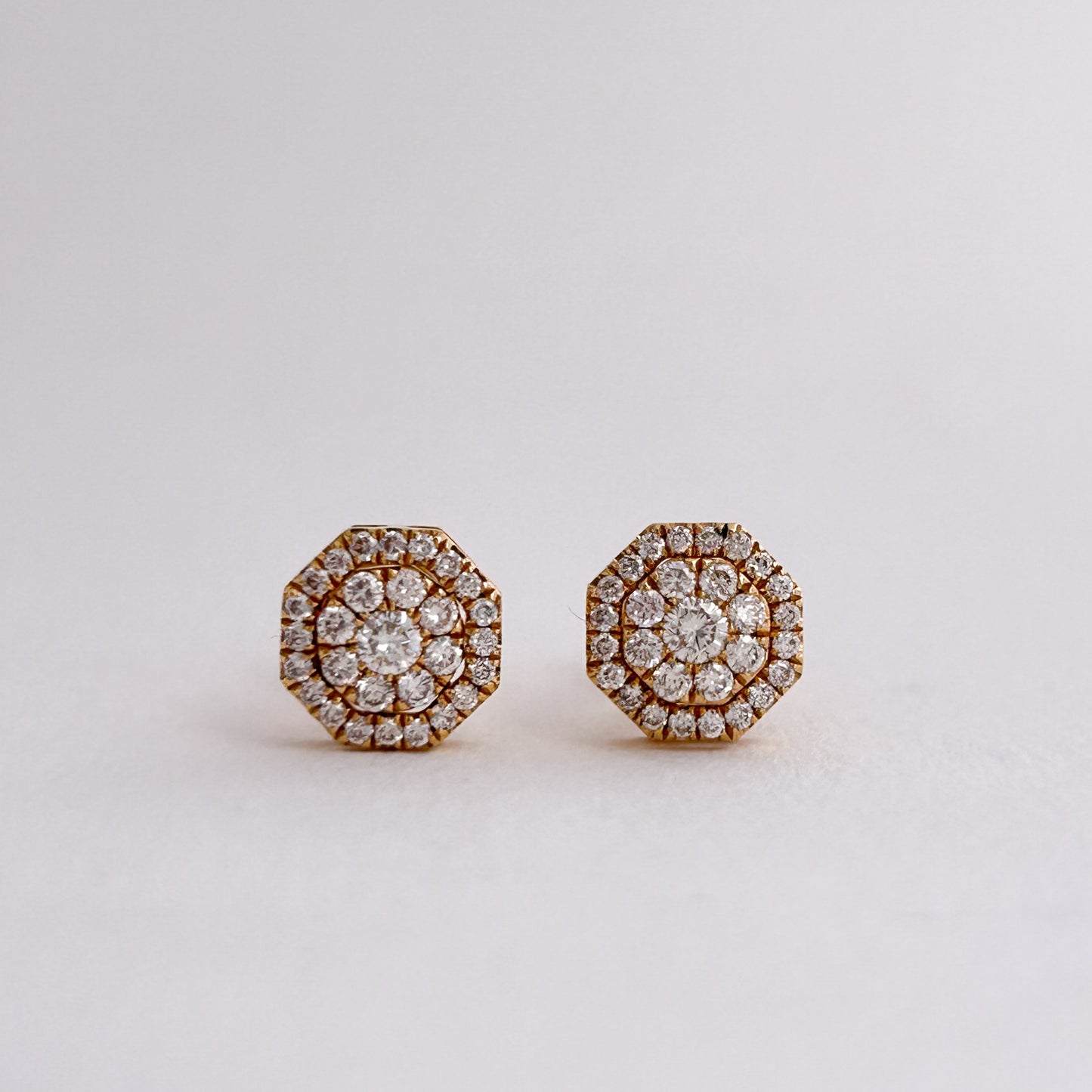 Aretes TriGlam con diamantes en Oro18k
