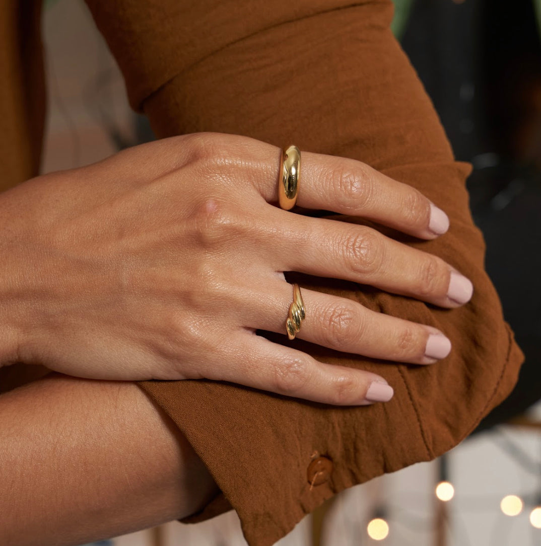 Anillo Small Croissant en Oro 18K