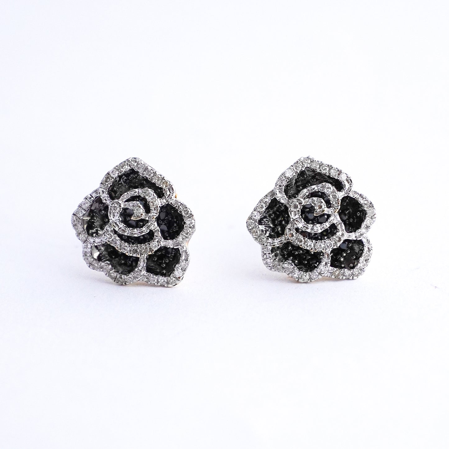 Aretes rosa con diamantes naturales en Oro18k