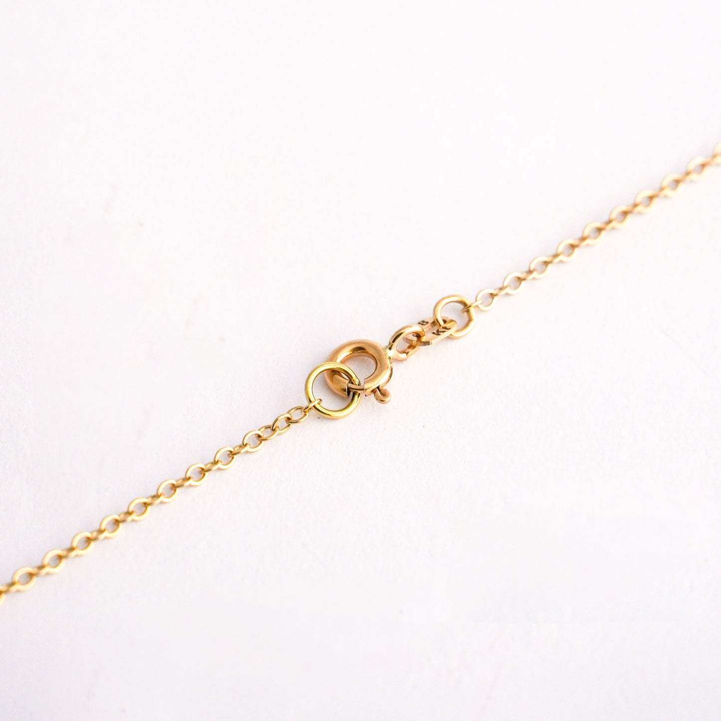 Gargantilla Flor de cuatro pétalos Oro18k