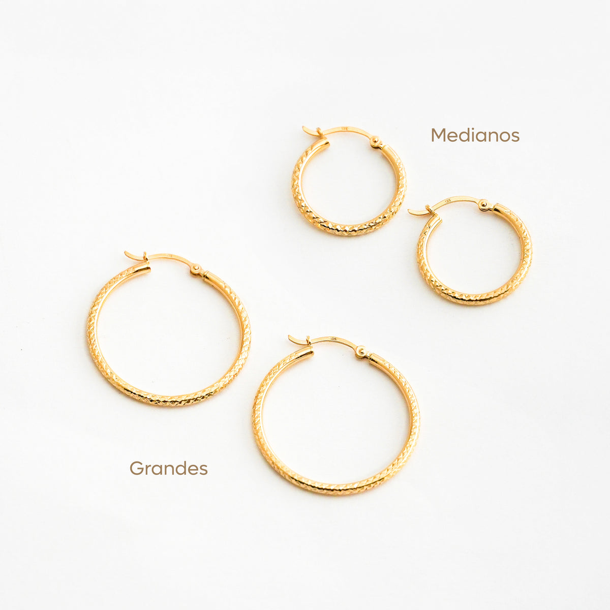 Argollas Tubulares Fine Brillantes en Oro 18K