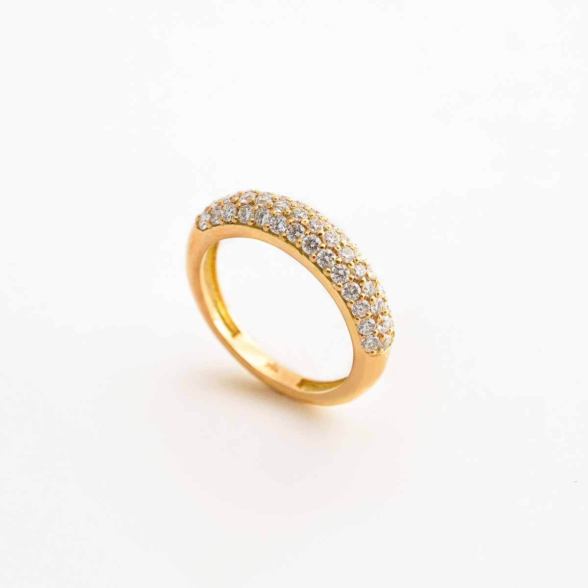 Anillo Cupula Bold con Diamantes Naturales en Oro 18K
