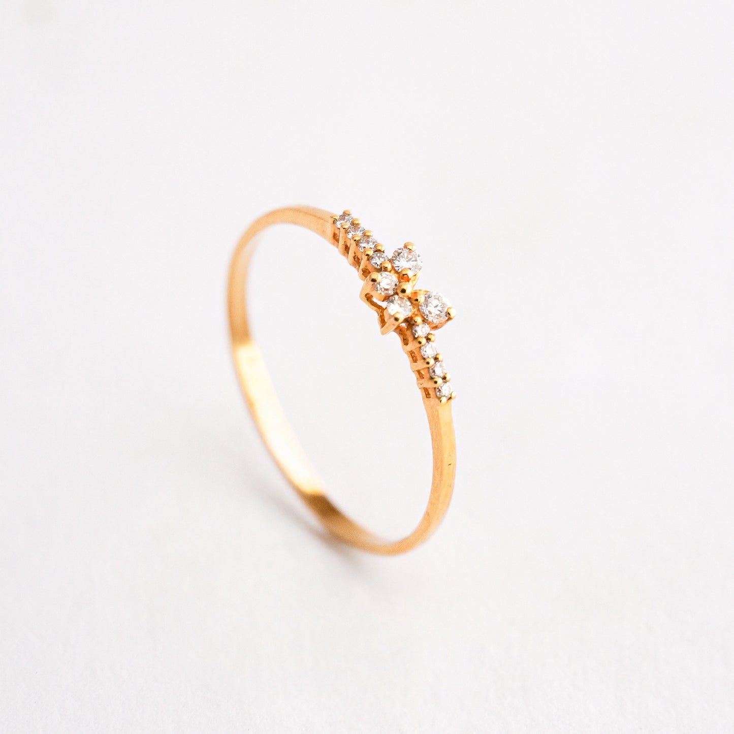 Anillo Mariposa Rivier con diamantes naturales en Oro 18k