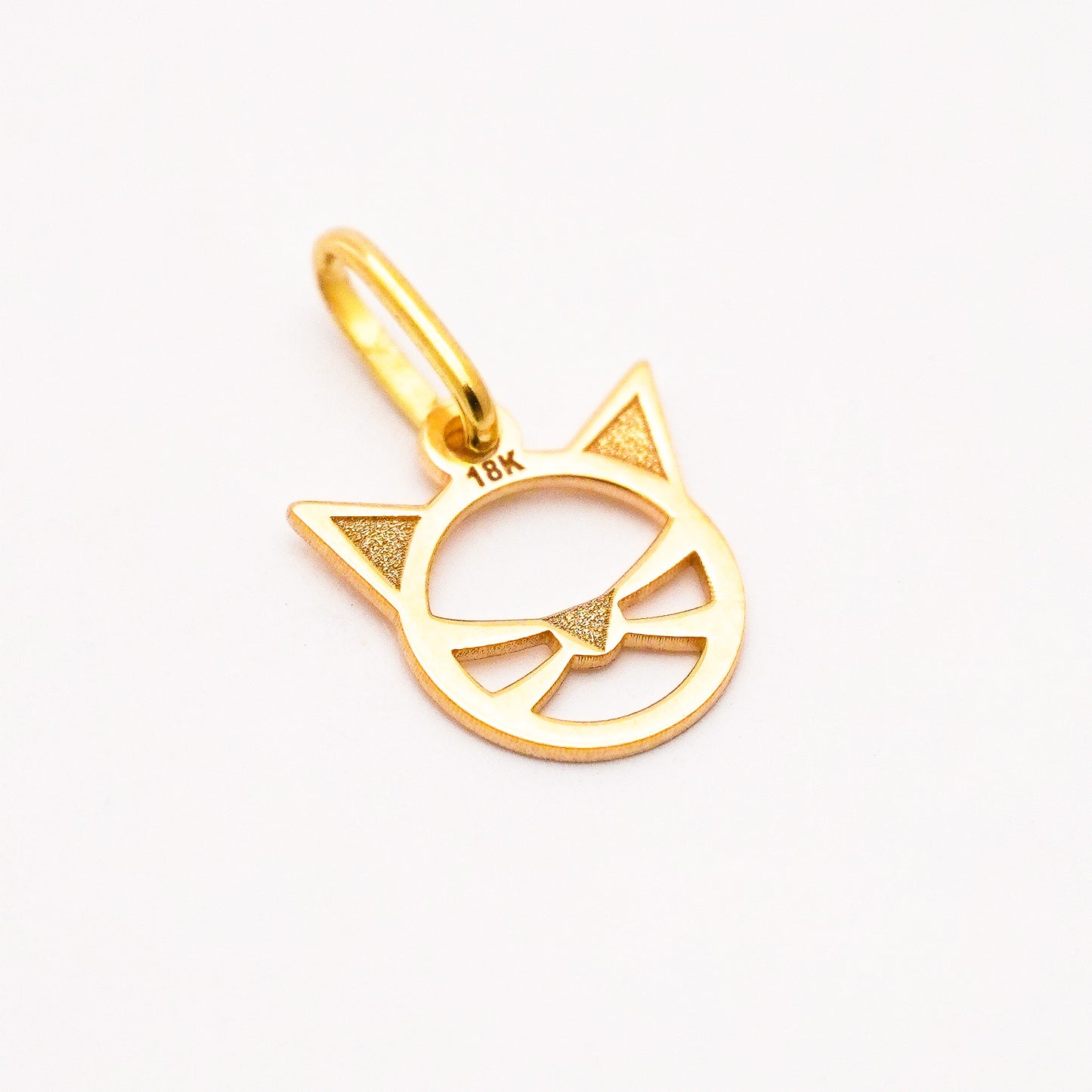 Dije mini gatito Oro18k