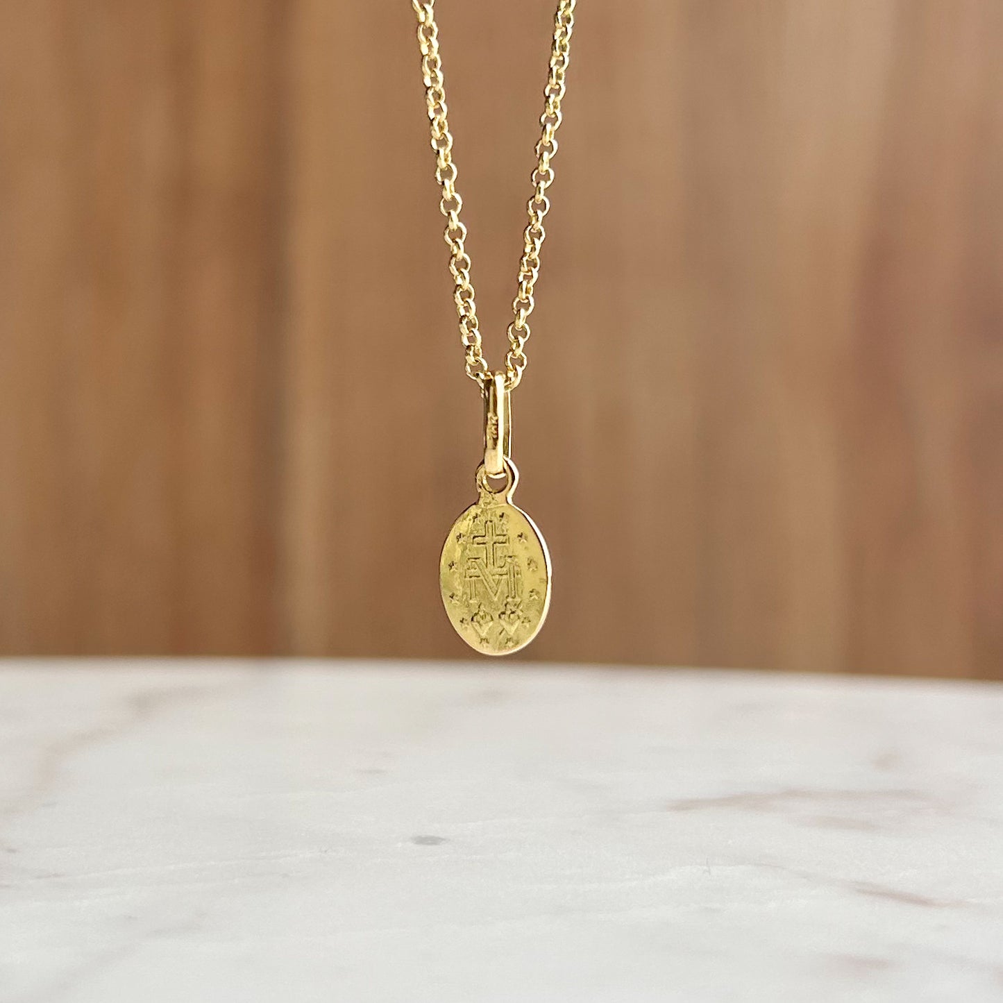 Dije Medalla milagrosa oro 18k