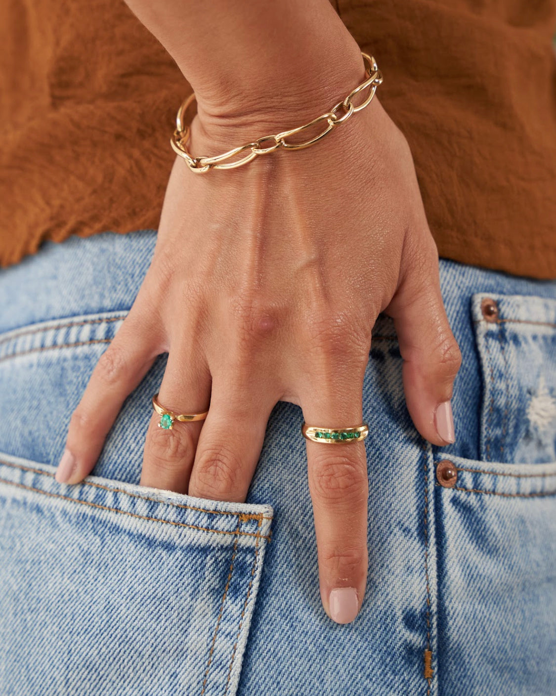 Anillo banda riviere Oro18k