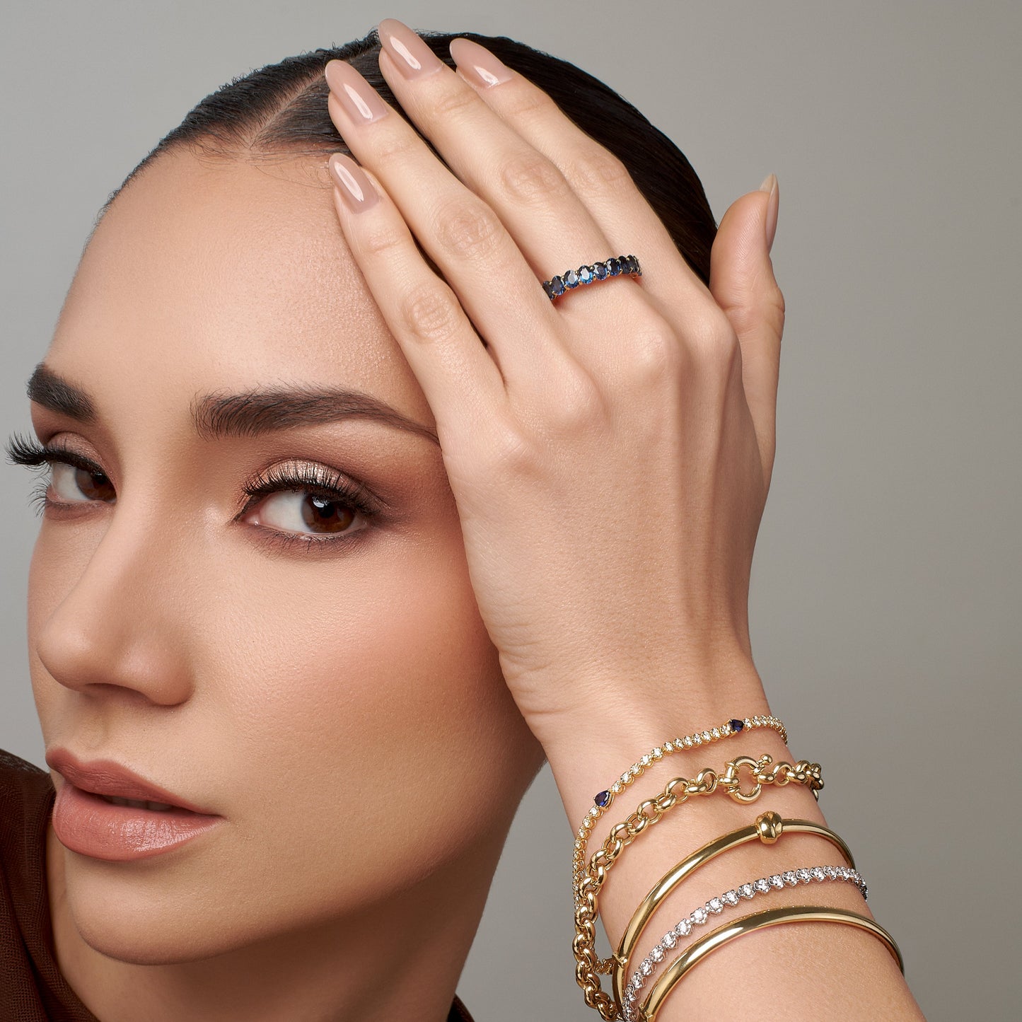 Anillo rivier zafiro oval oro18k