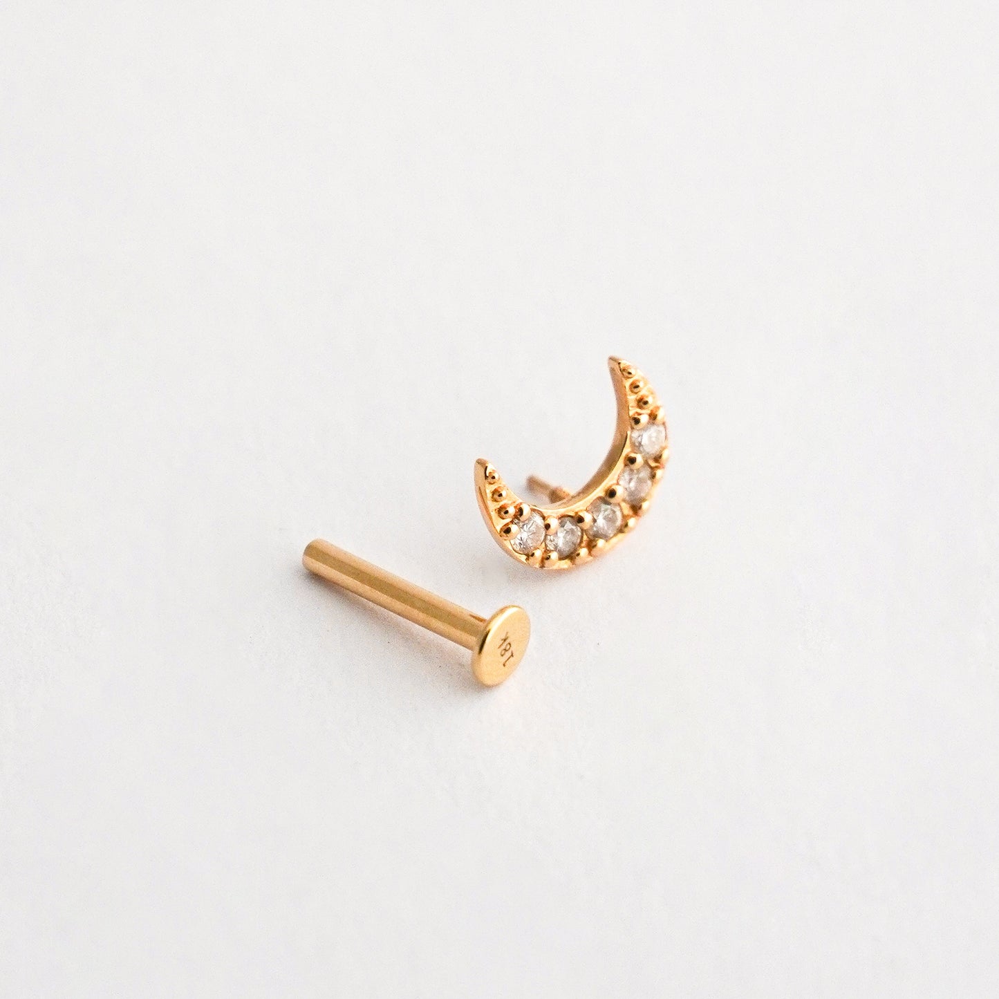 Piercing Luna en Oro18k con diamantes naturales