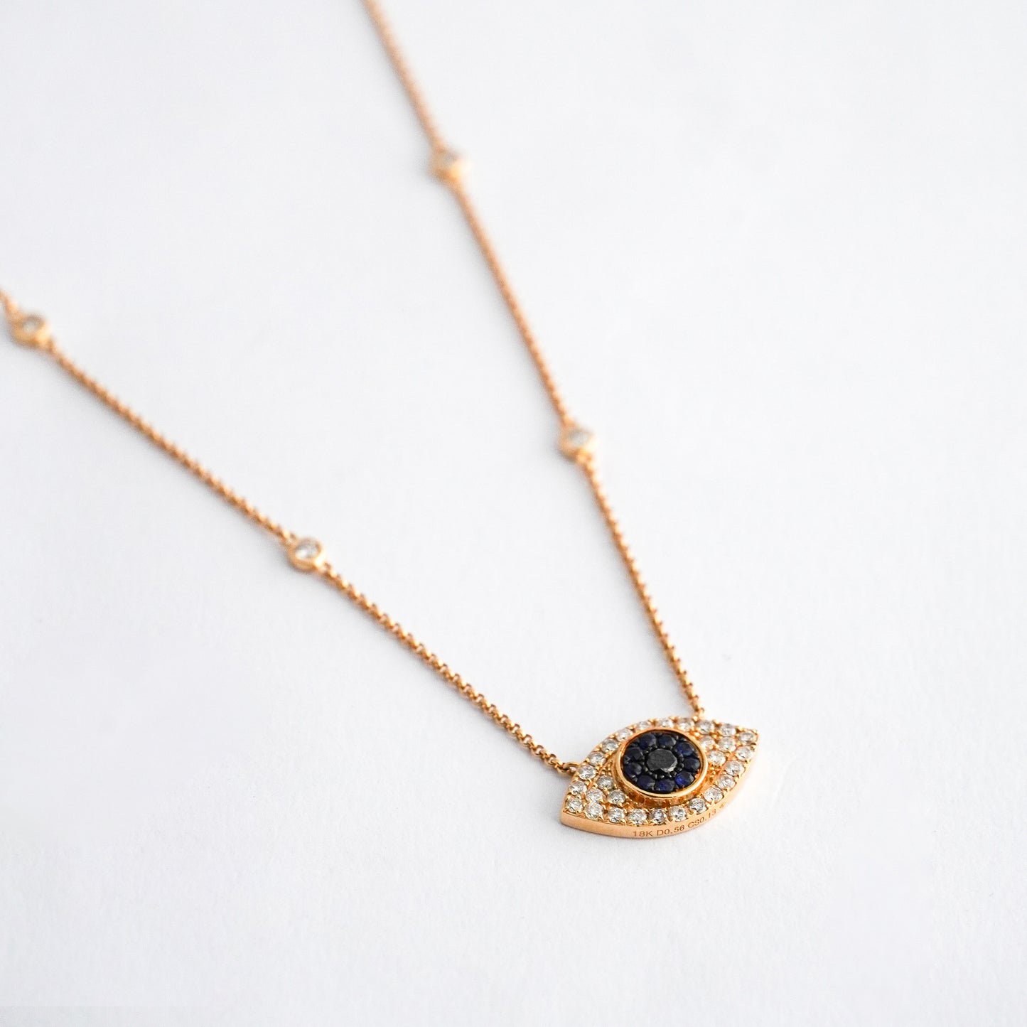 Collar ojo turco con zafiros y diamantes naturales Oro18k