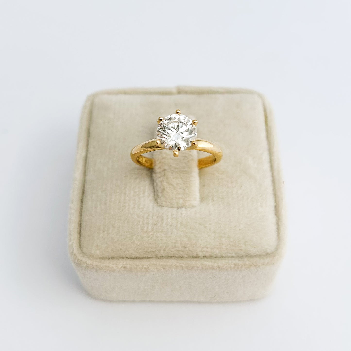 Anillo de compromiso oro18k - 18 / Diamante LG 1.55 cts