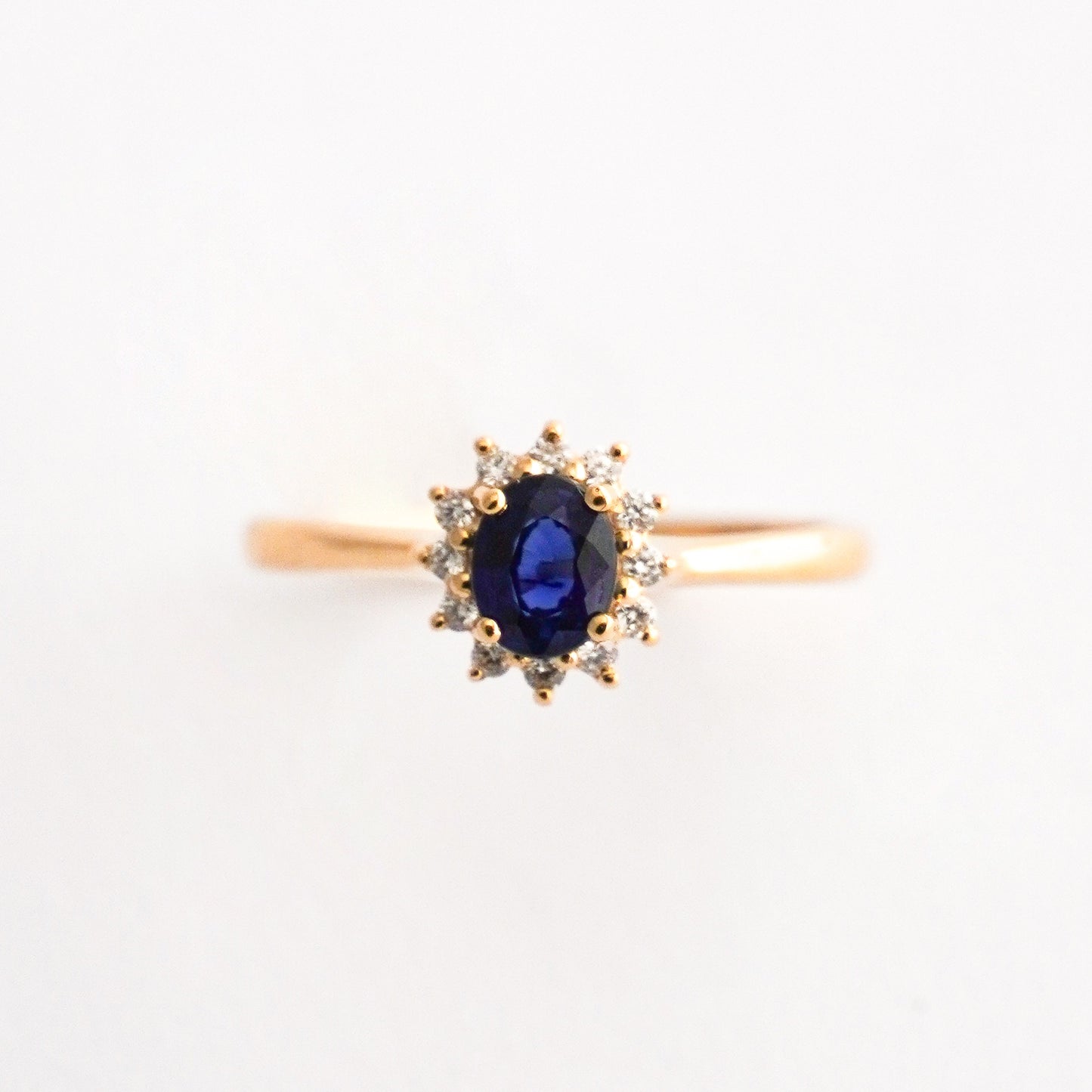 Anillo brillo imperial con zafiro y diamantes naturales en Oro18k