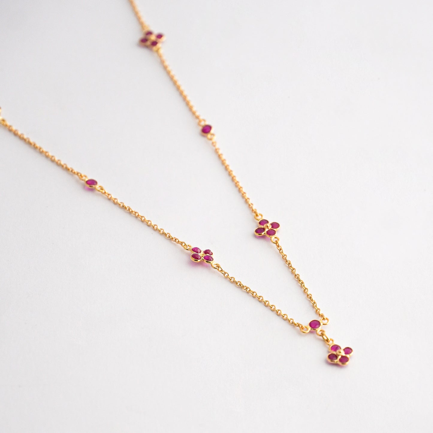 Collar Floreal rubi en Oro 18K Amarillo