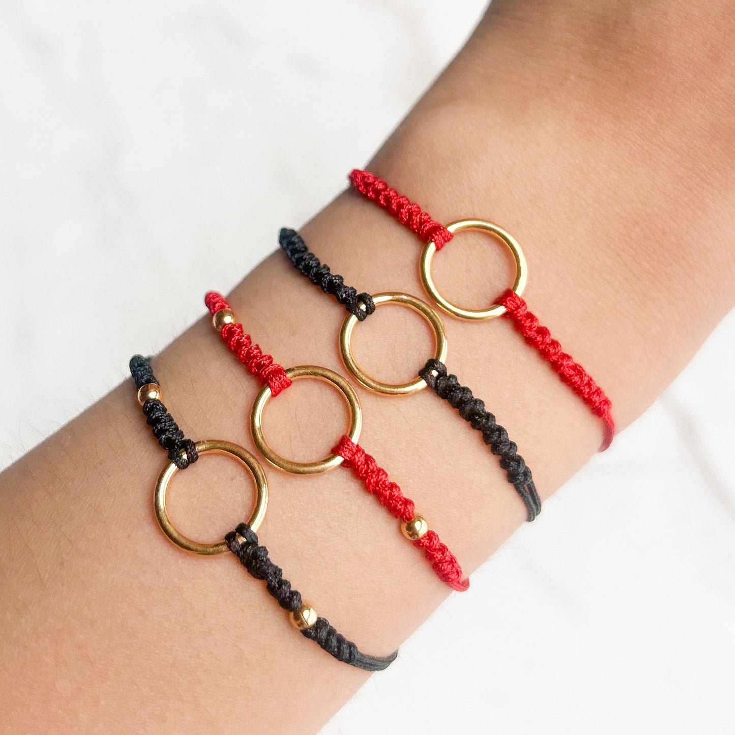 Pulsera tejida hilo Eternity Oro 18k