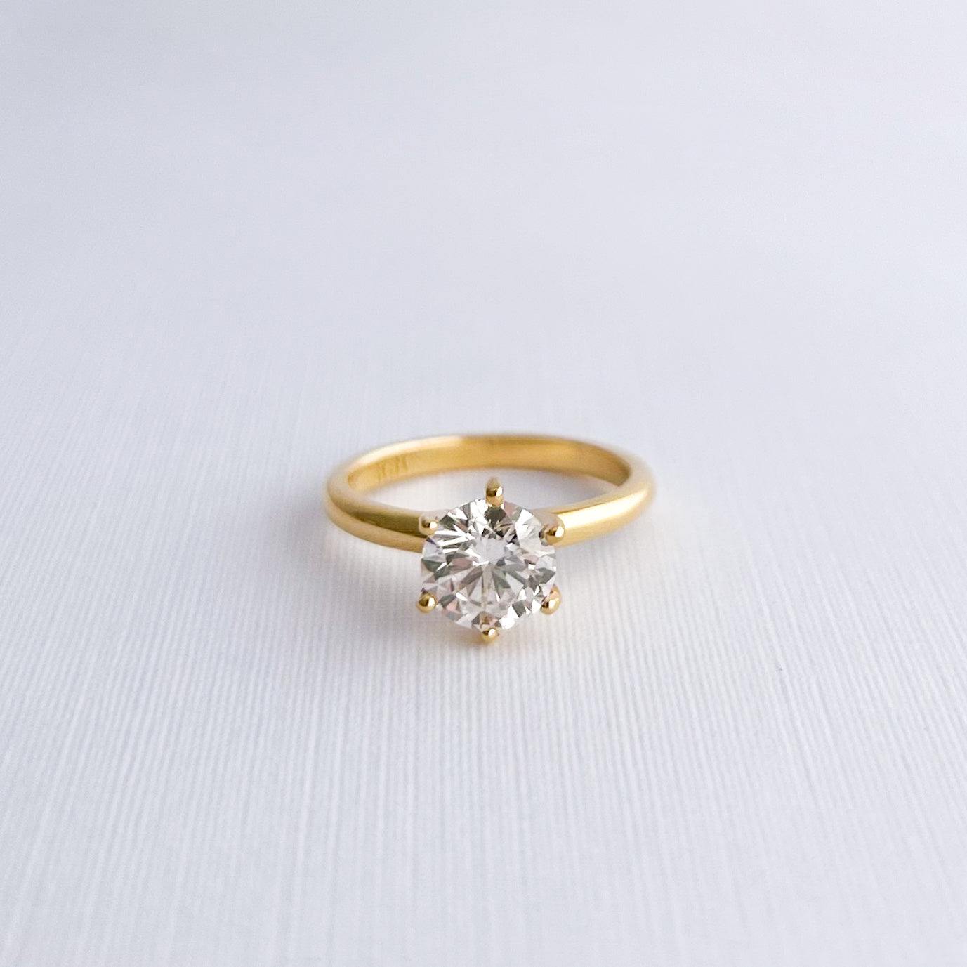 Anillo de compromiso oro18k - 19 / Diamante LG 1.50 cts