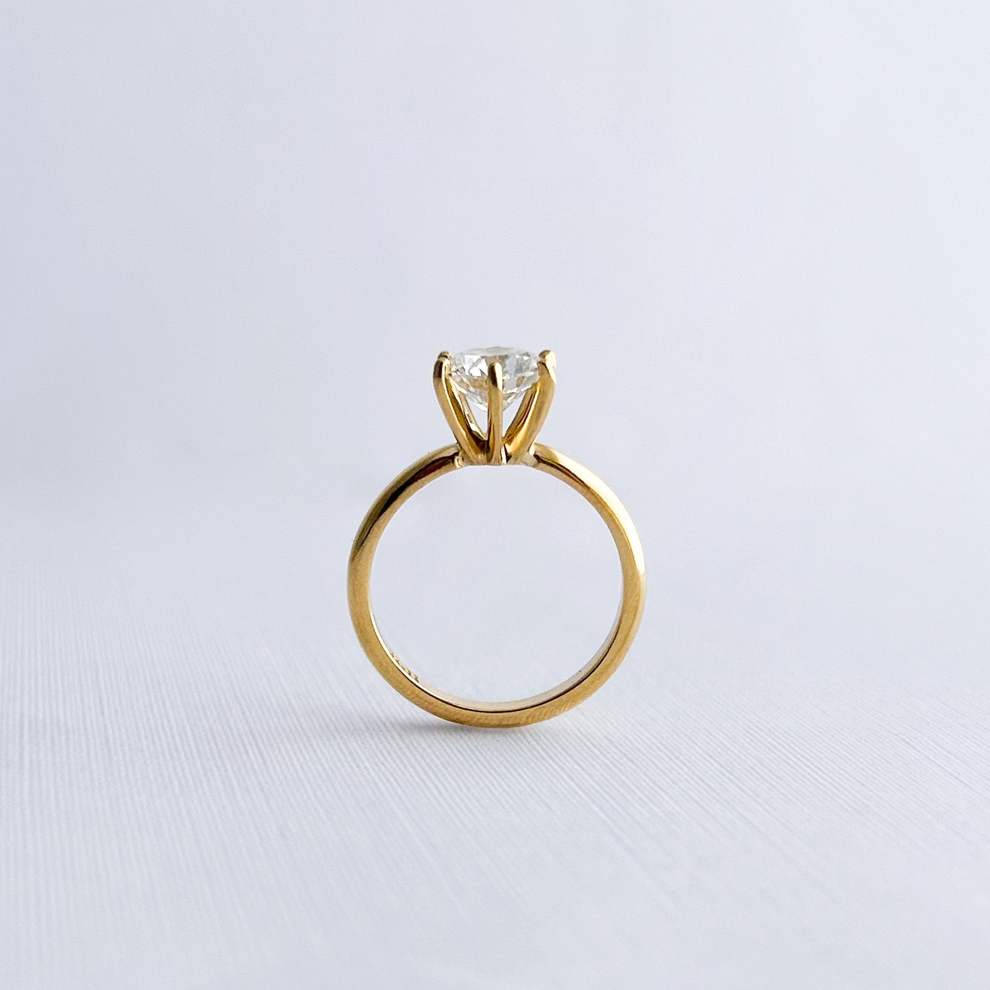 Anillo de compromiso oro18k - 19 / Diamante LG 1.50 cts