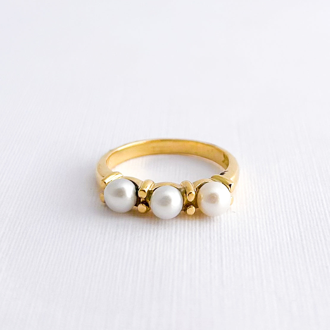 Anillo Trivier con perlas cultivadas Oro18k