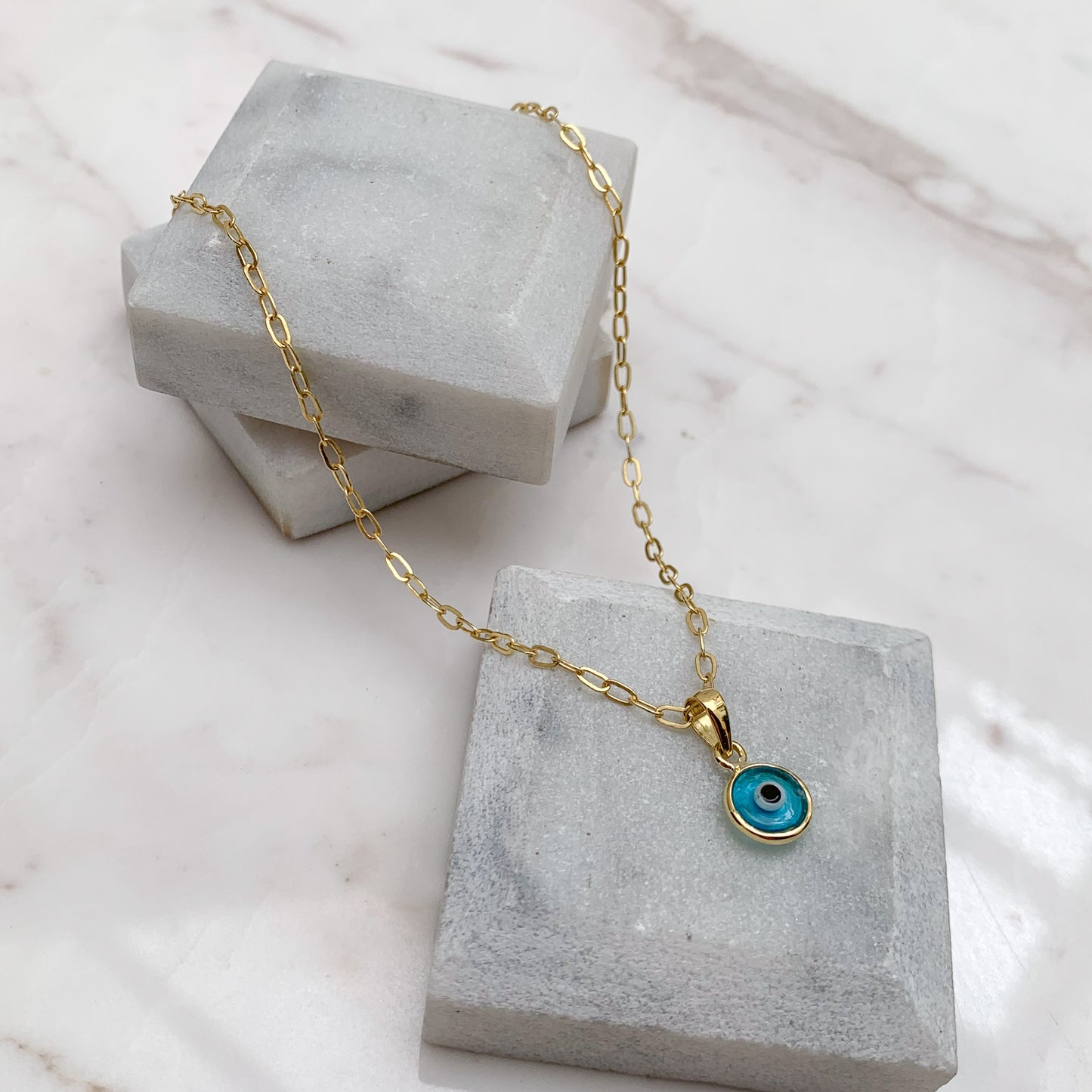 Dije Ojo Turco pequeño Oro18k