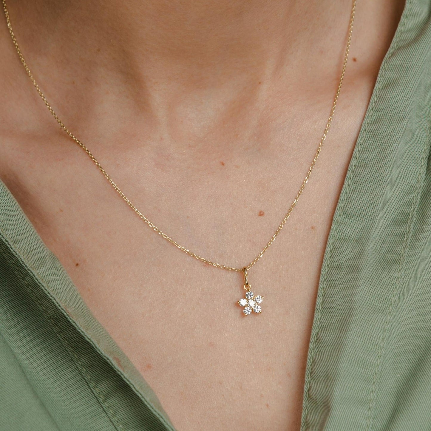Dije Roseta en ORO18k