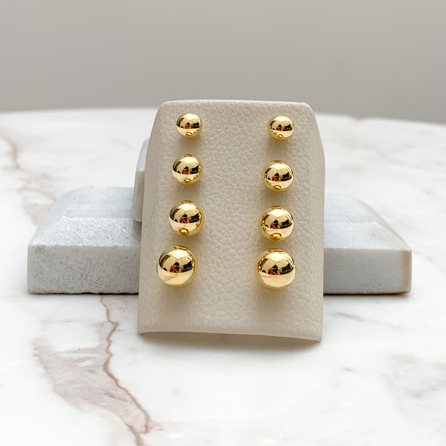 Aretes de bolas Oro18k