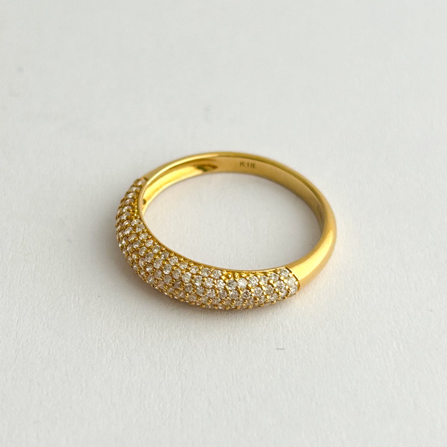 Anillo Cupula con diamantes en Oro 18k