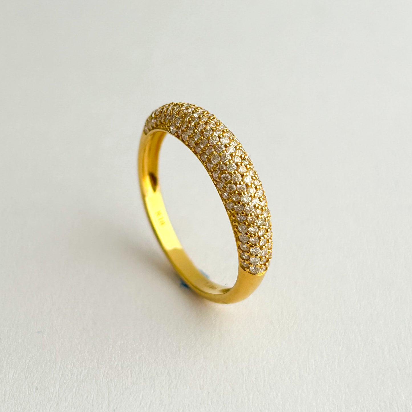 Anillo Cupula con diamantes en Oro 18k