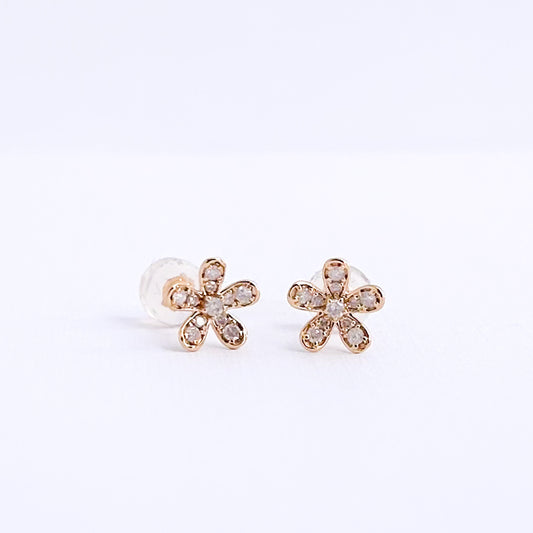 Aretes flor con diamantes en Oro18k