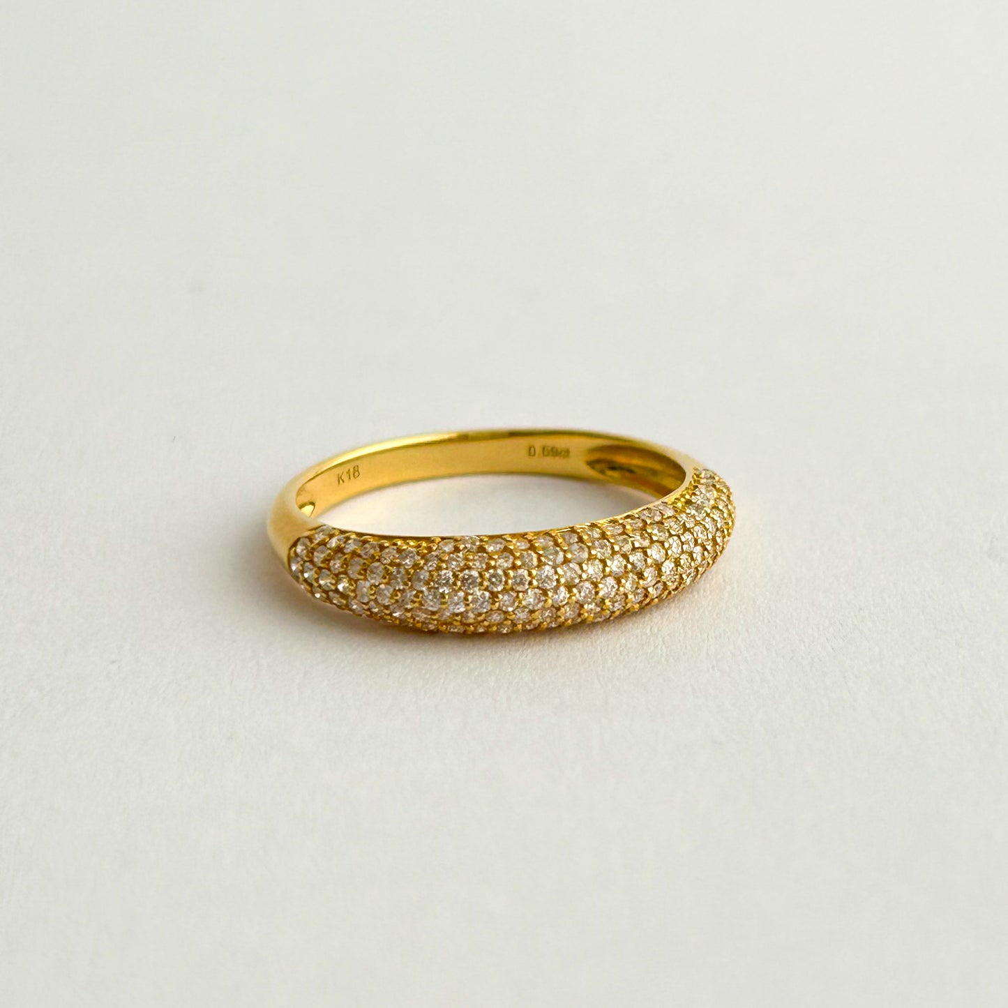 Anillo Cupula con diamantes en Oro 18k