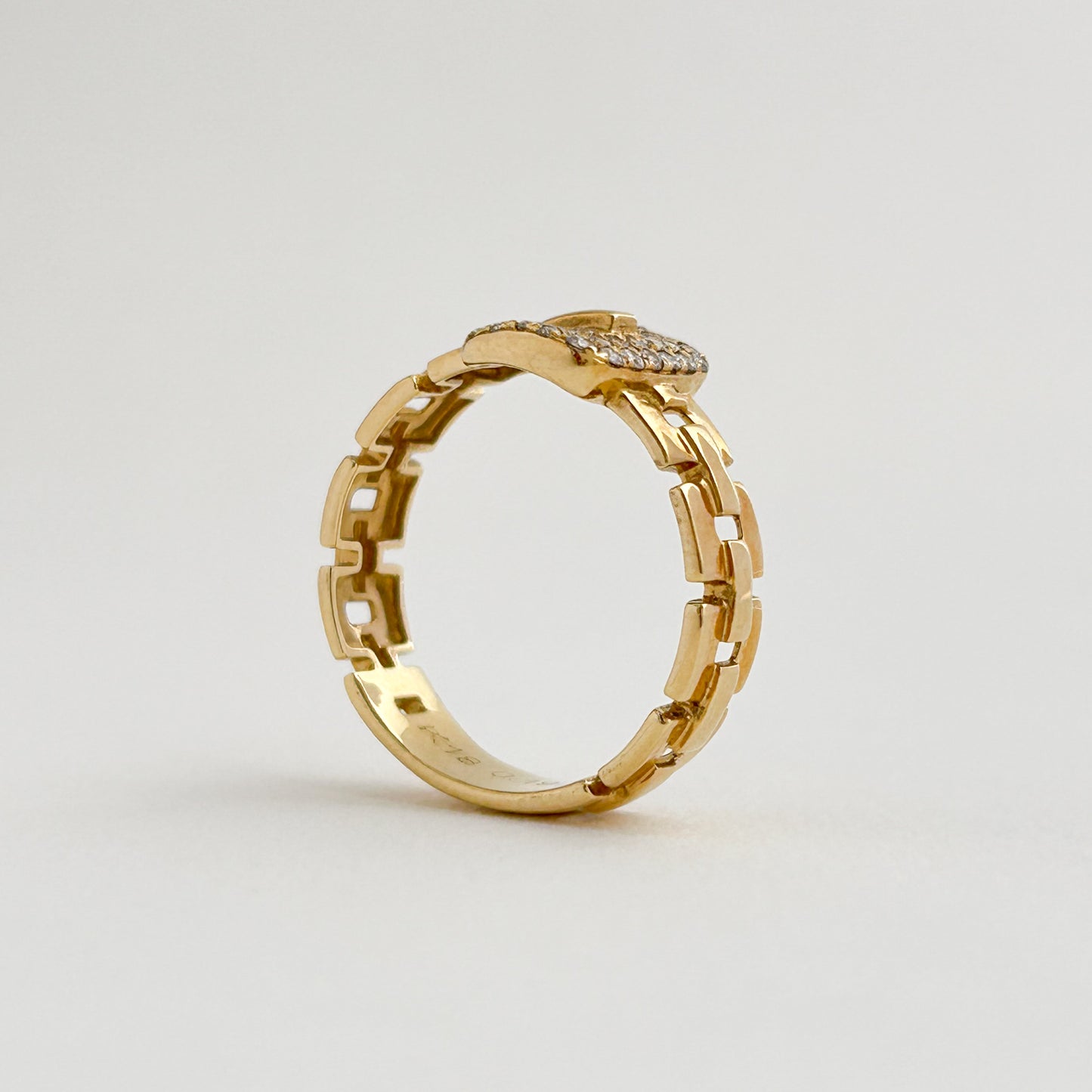 Anillo Belt con diamantes en Oro 18k