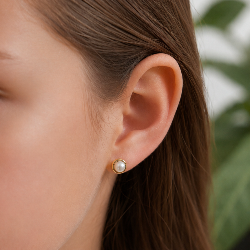 Aretes Bebé Perlas Biceladas en Oro 18K