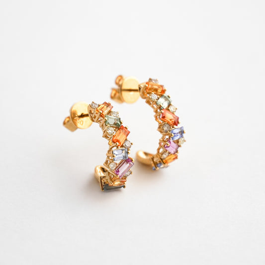 Aretes Rainbow con Zafiros Naturales Corte Baguette y Diamantes en Oro 18K