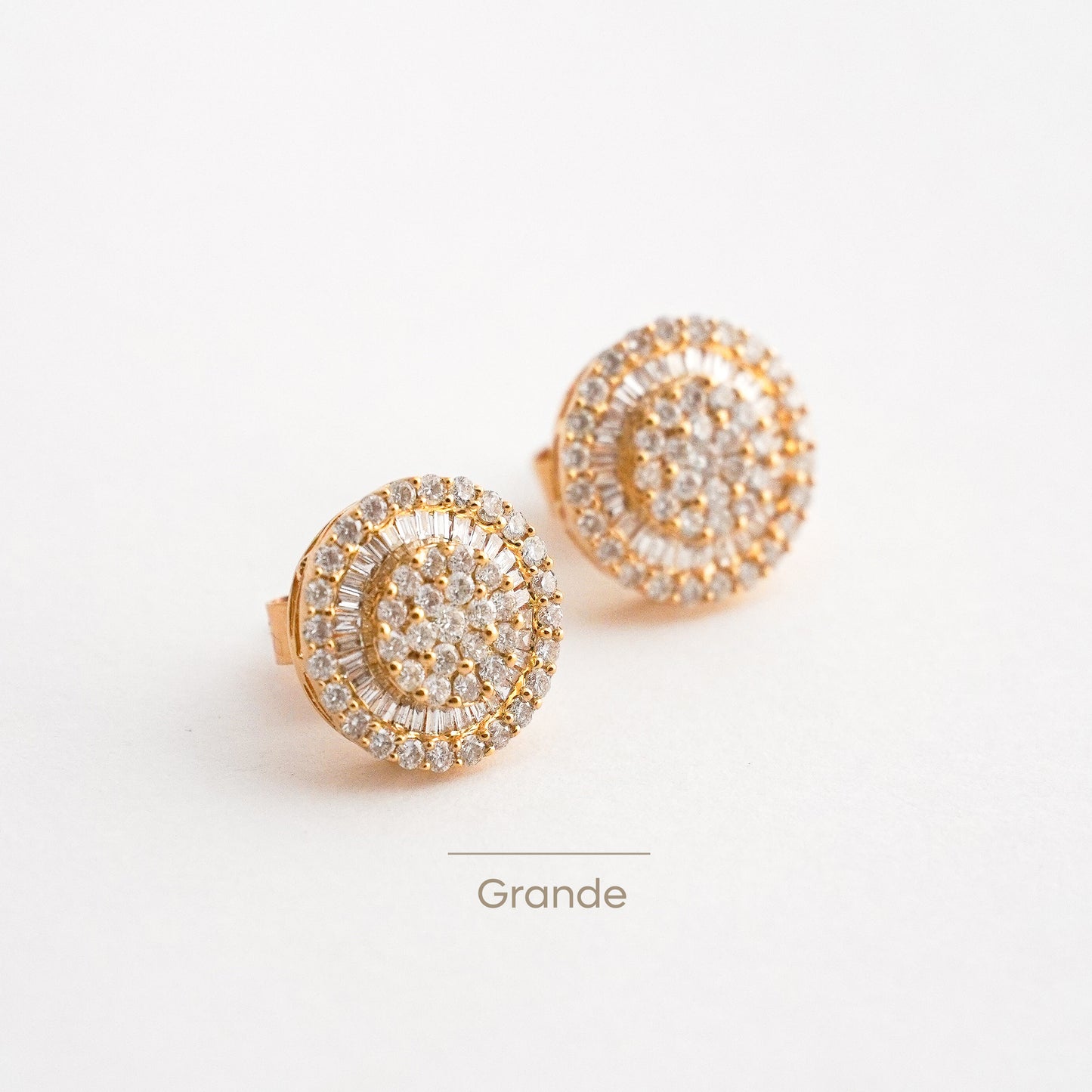 Aretes Bride Clásico Diamantes Oro 18K