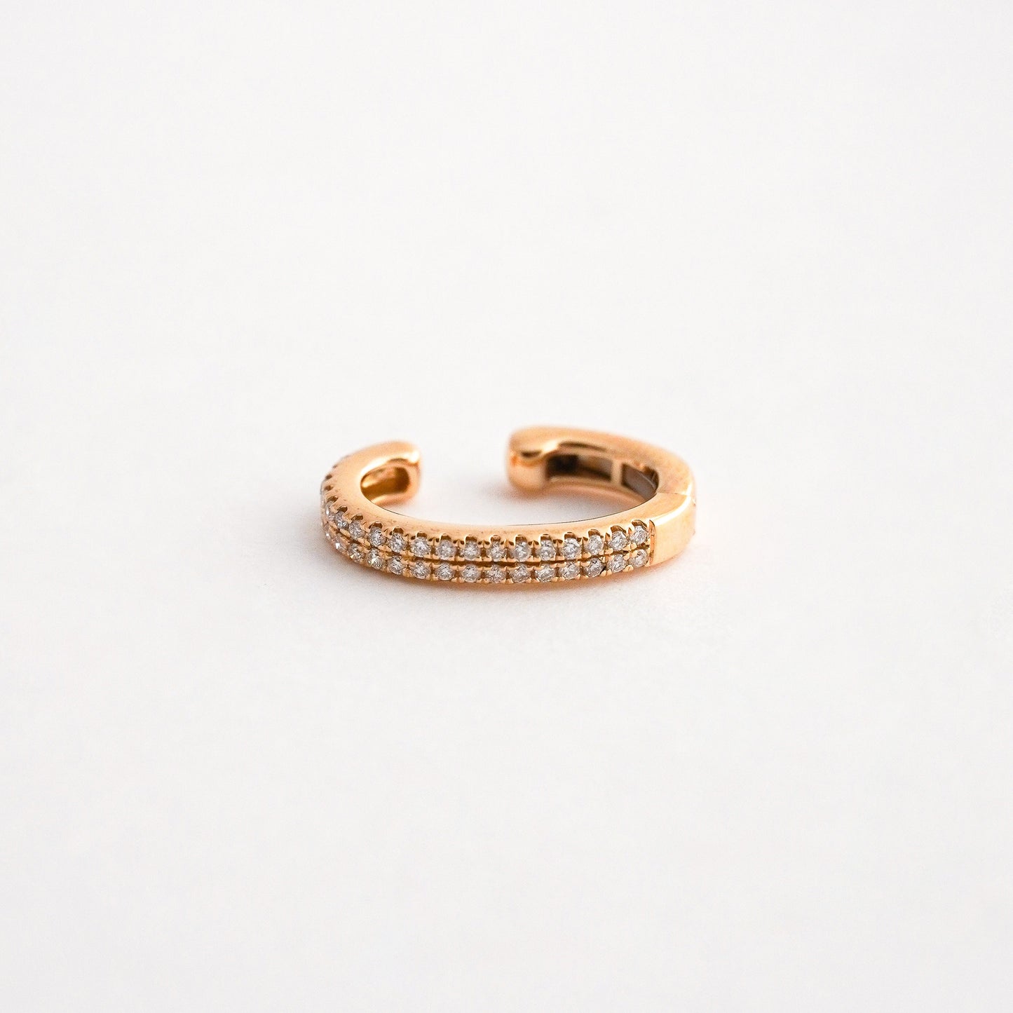 Ear Cuff con Diamantes Naturales 2R en Oro 18k