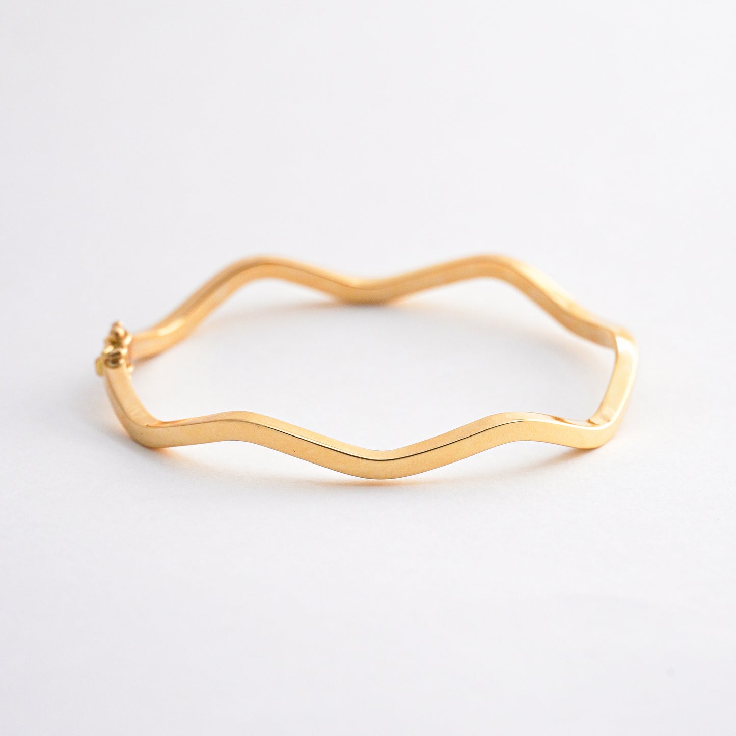 Puñera Wave  Oro 18K