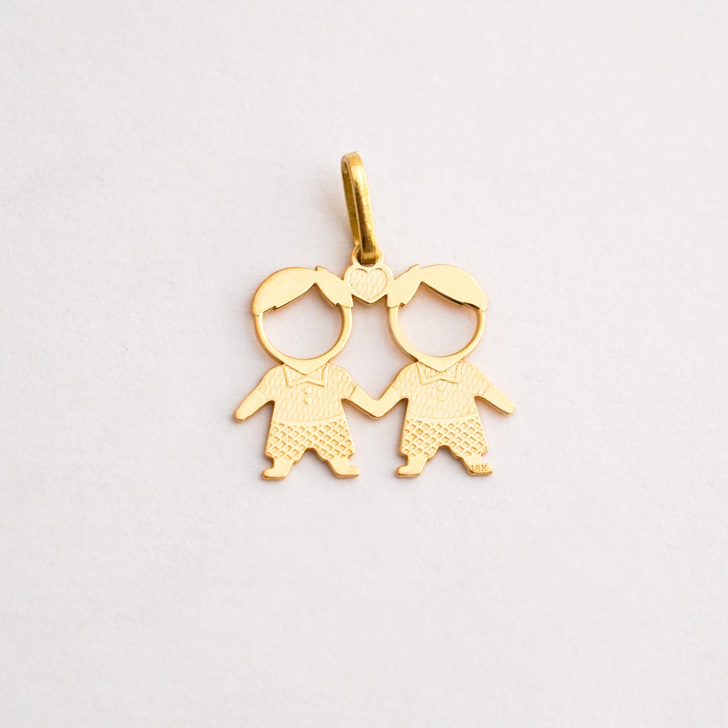 Dije de Niños Hermanos en Oro 18k