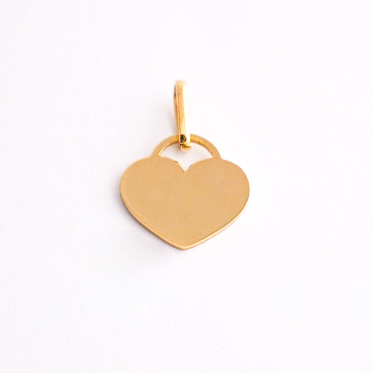 Dije placa corazón Oro18k