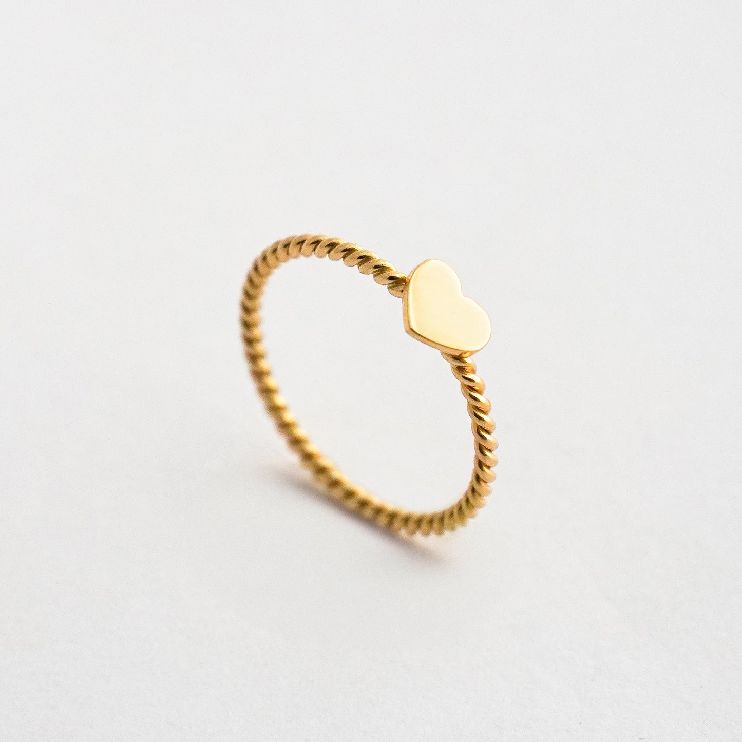 Anillo Ribe Corazon en Oro 18K