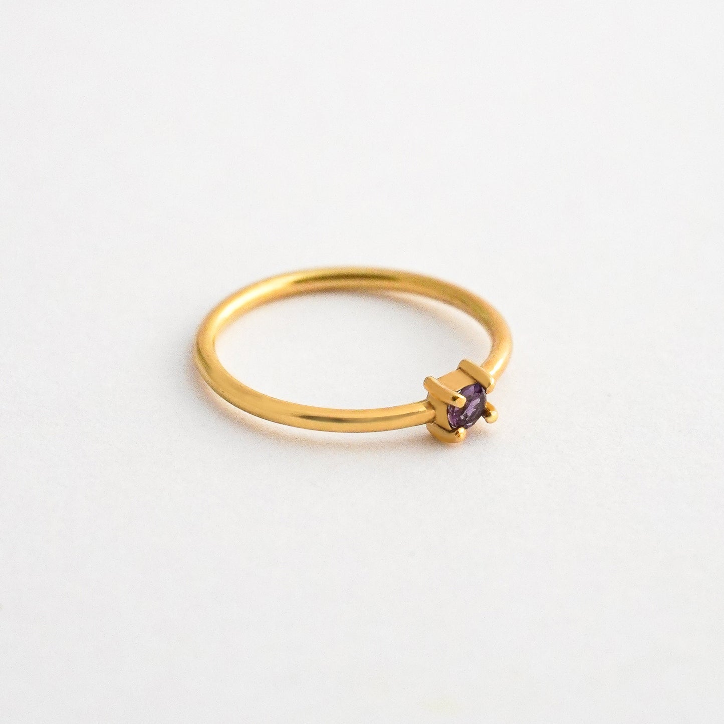 Anillo Aila Piedra natural oro 18k