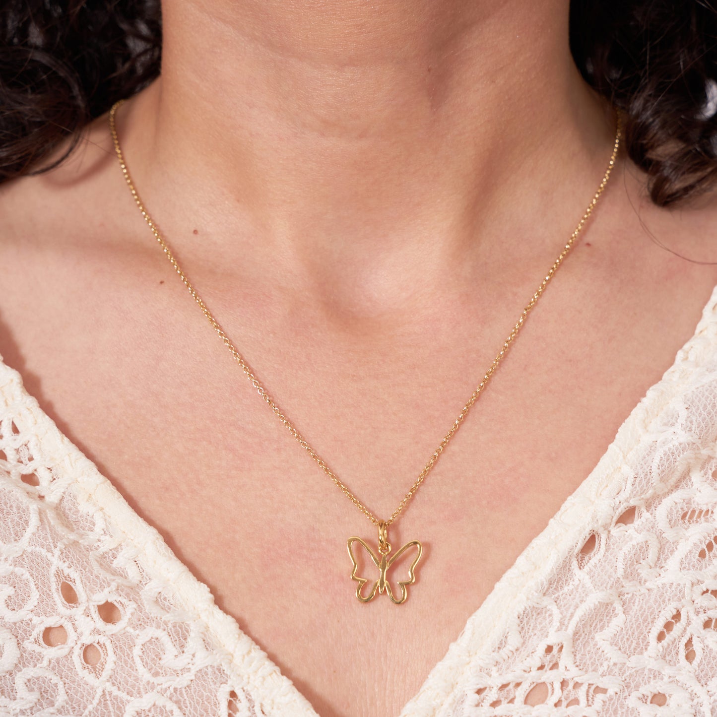 Dije Mariposa Monarca Grande Oro 18K