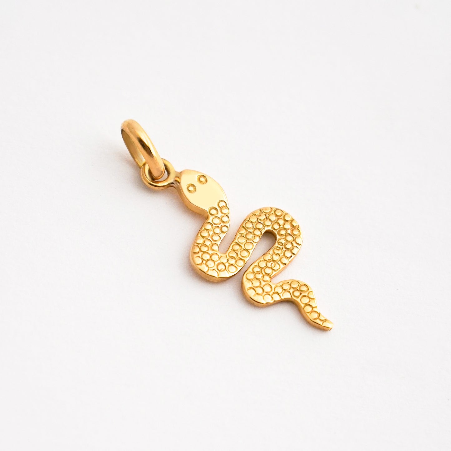 Dije Serpiente Tramado Oro 18K