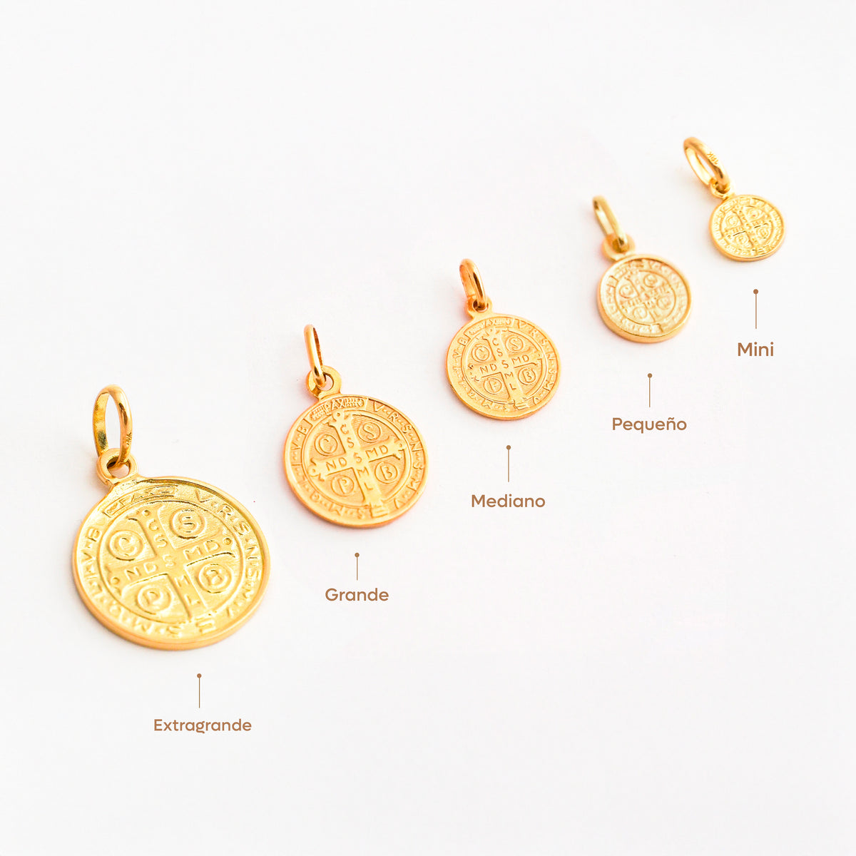 Dije San Benito Oro 18K