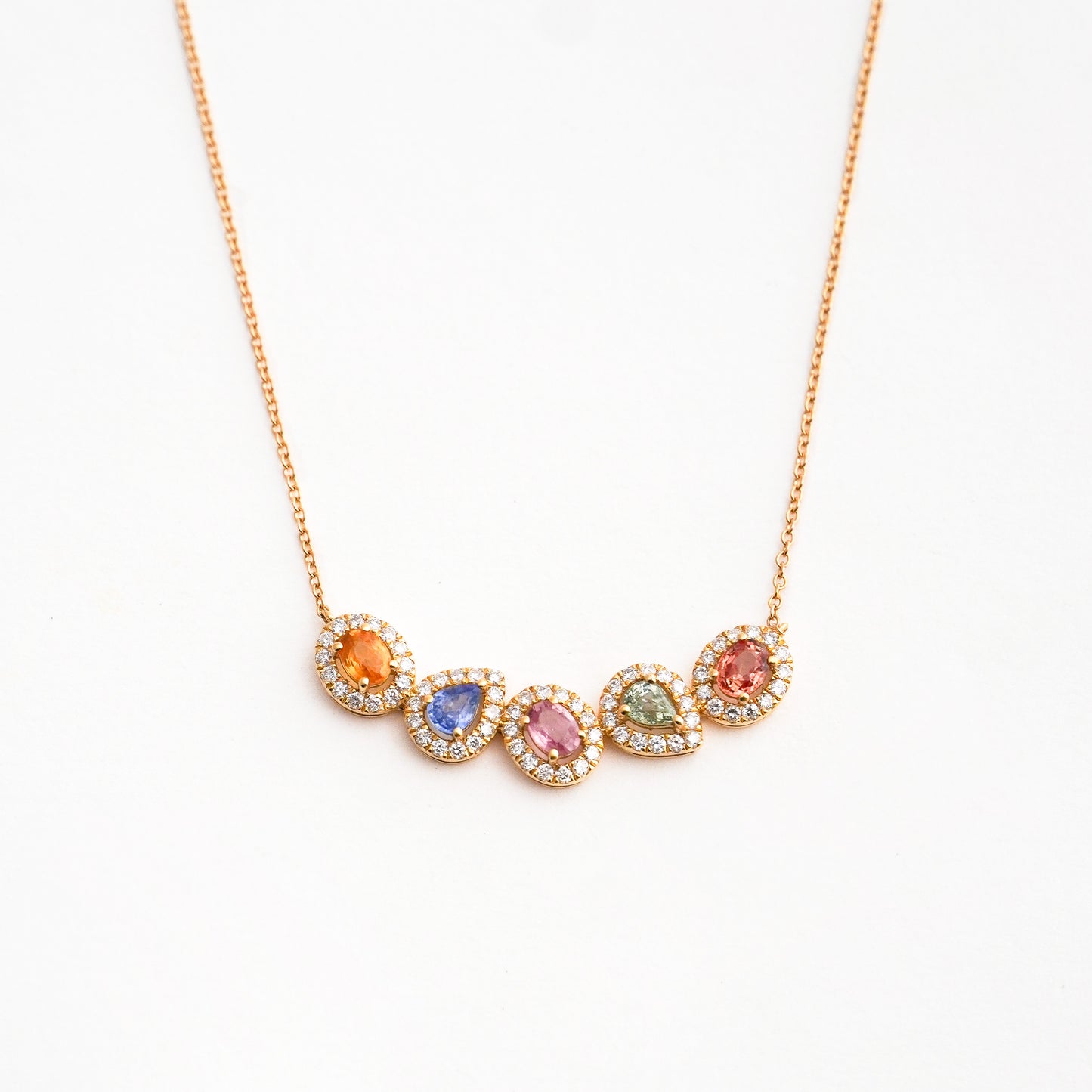 Collar Aurora de Zafiros Fancy y Diamantes Naturales en Oro 18K