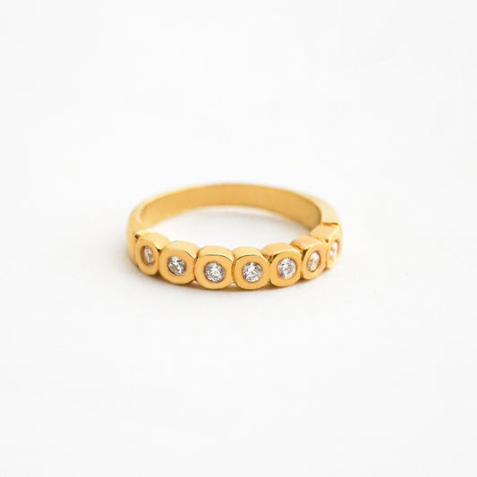 Anillo Medio Riviere Redondo en Oro 18K