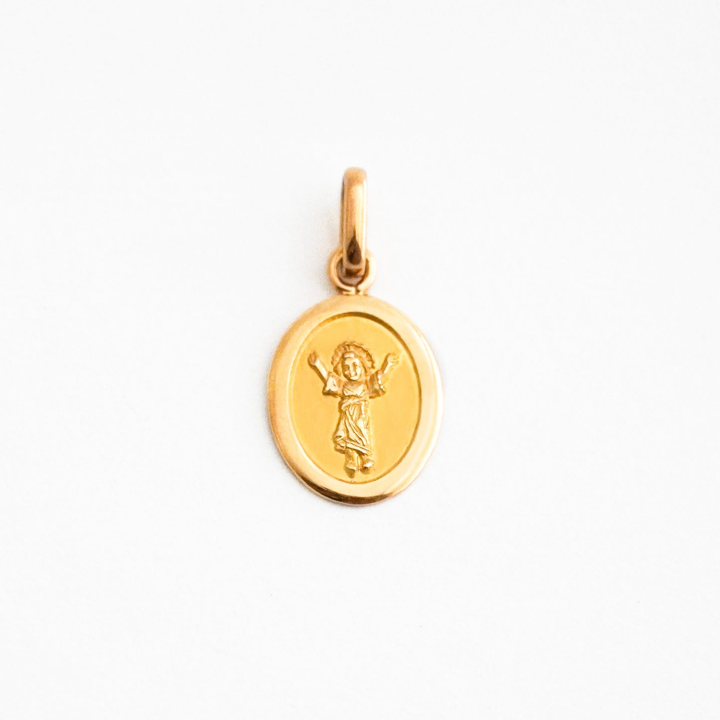 Medalla Divino Niño Oval Clásica Oro 18K